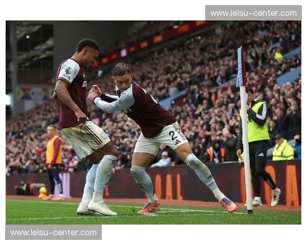 数据分析显示 沃特金斯在维拉反击体系中的终结占比超七成 数据分析显示 沃特金斯在维拉反击体系中的终结占比超七成